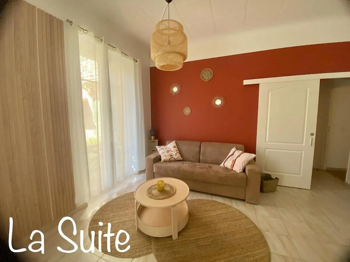 בוסוליי La Suite